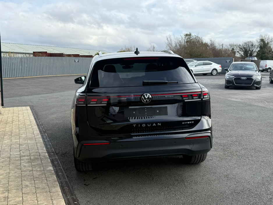 2024 Volkswagen Tiguan 1.5L Petrol Plug-in Hybrid For Sale Images