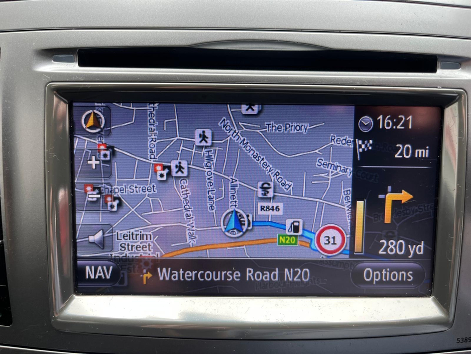 2013 Toyota Avensis 2L Diesel For Sale Images