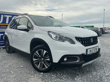 Peugeot 2008 1.2 PureTech 82bhp Allure