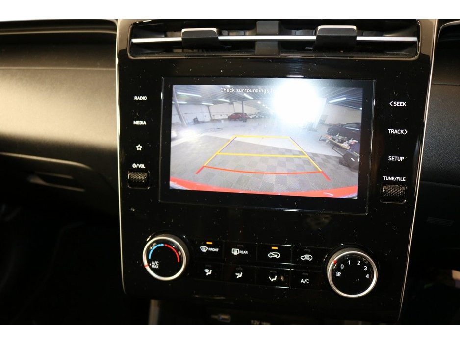 Hyundai Tucson Comfort Plus 1.6L Diesel SUV - Special 4.99% APR Finance Available No Deposit - PCP & HP Available — thumbnail 12