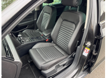 2022 Volkswagen Passat 1.4L Petrol Plug-in Hybrid For Sale Images