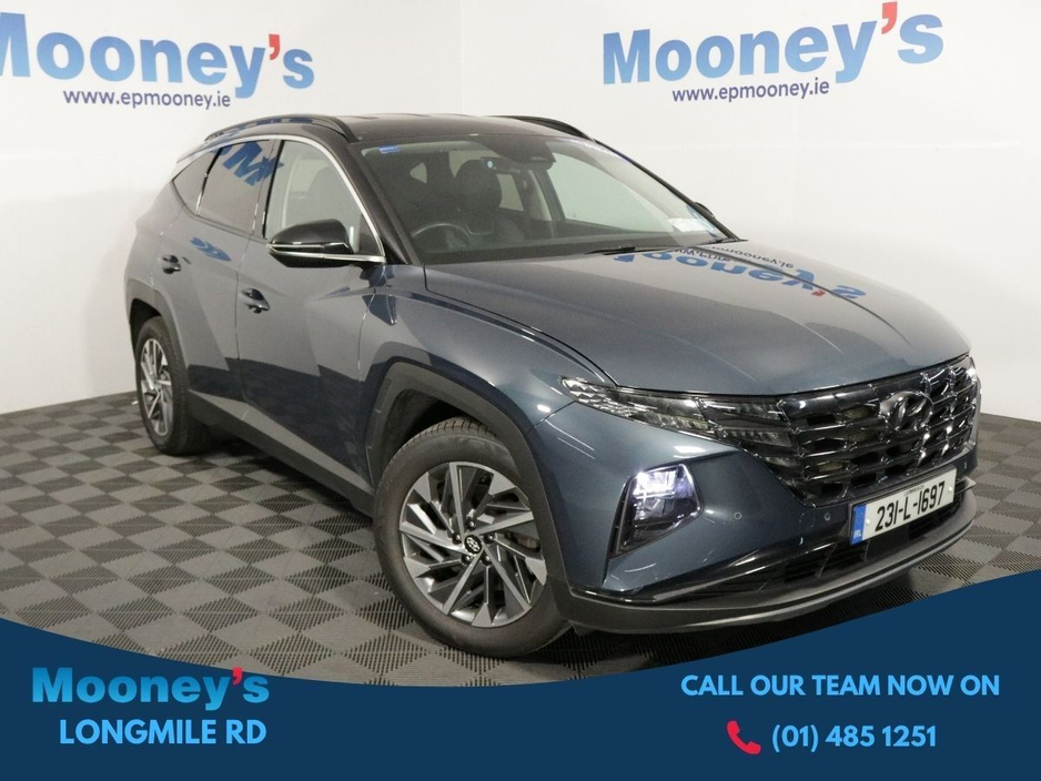 Hyundai Tucson Executive Plus Diesel 1.6L SUV - Avail of 4.9% APR Finance - Very Well-Kept, One Previous Owner and Mooney -
