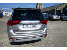 2019 Mitsubishi Outlander 2.4L Petrol Plug-in Hybrid For Sale Images