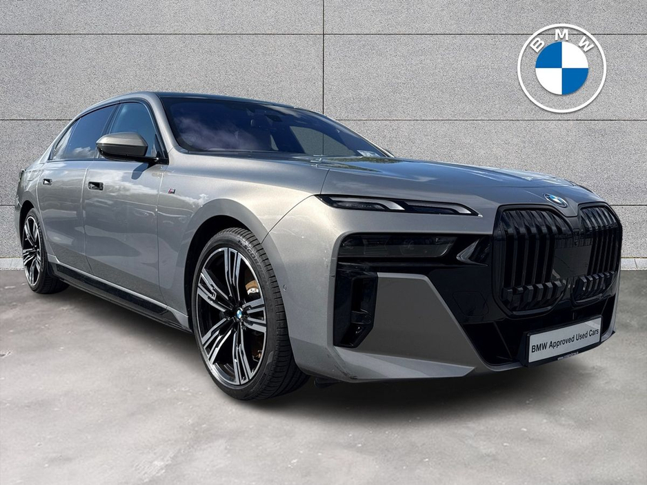 2023 BMW 7 Series 3L Petrol Plug-in Hybrid For Sale Images