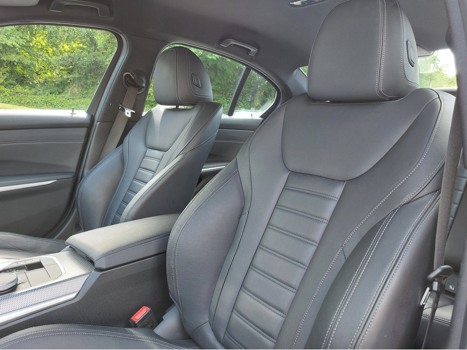 2021 BMW 3 Series 2.0L Petrol Plug-in Hybrid For Sale Images