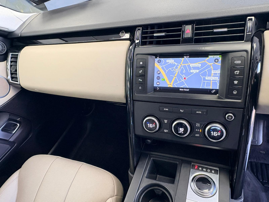 2017 Land Rover Discovery 2L Diesel For Sale Images