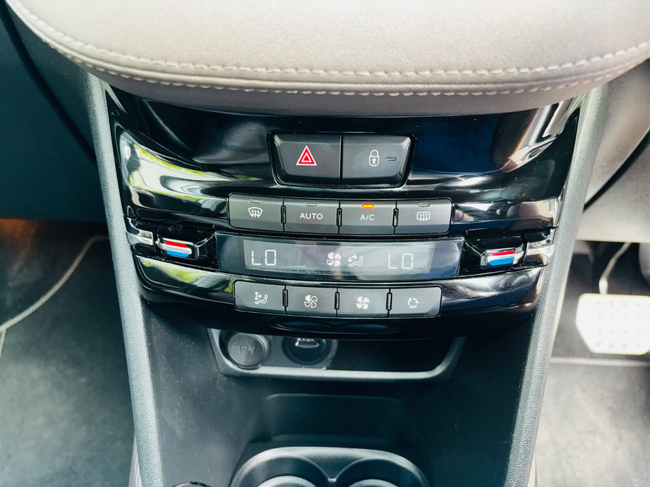 Peugeot 2008 — thumbnail 17