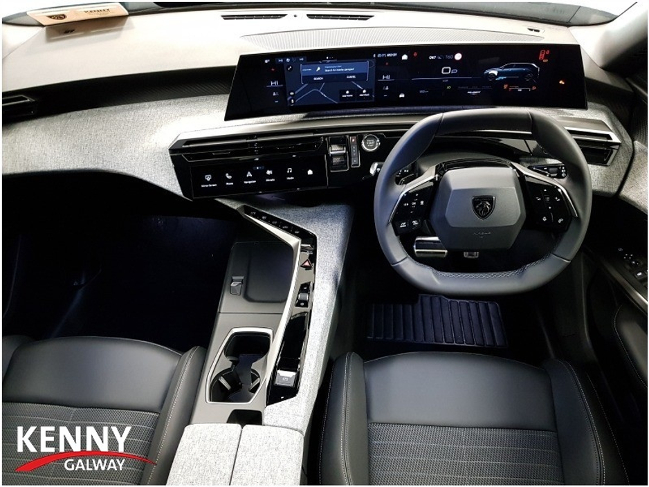 2025 Peugeot 5008 1.2L Petrol For Sale Images