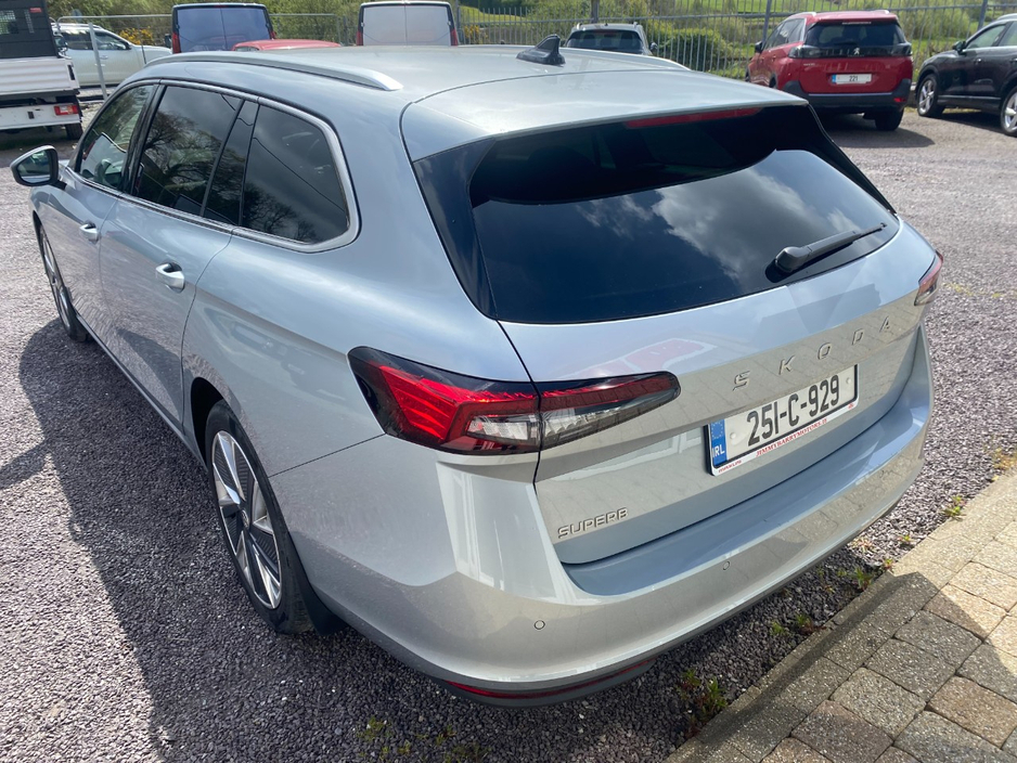 2025 Skoda Superb 2L Diesel For Sale Images