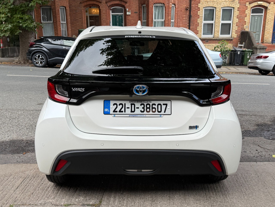 2022 Toyota Yaris 1.5L Petrol Hybrid For Sale Images