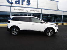 2020 Peugeot 5008 1.5L Diesel For Sale Images