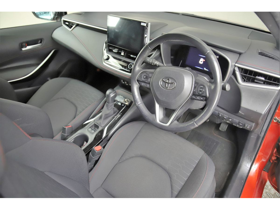 Toyota Corolla 1.8 Hybrid Sport Auto CarPlay Reverse Cam — thumbnail 13