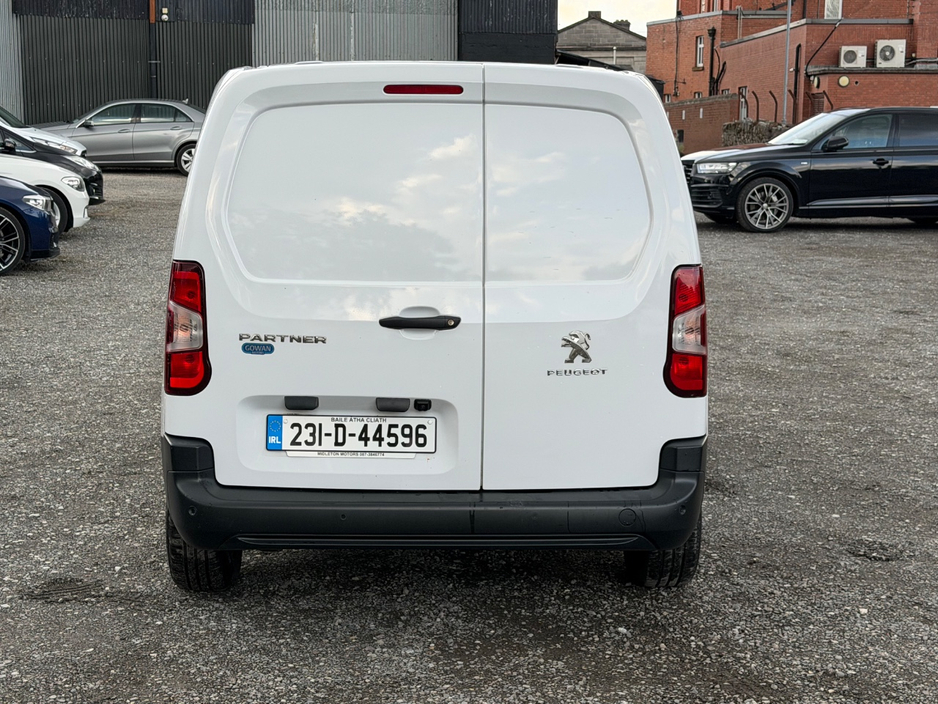 2023 Peugeot Partner 1.5L Diesel For Sale Images