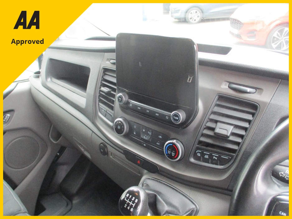 2023 Ford Transit Custom 2L Diesel For Sale Images