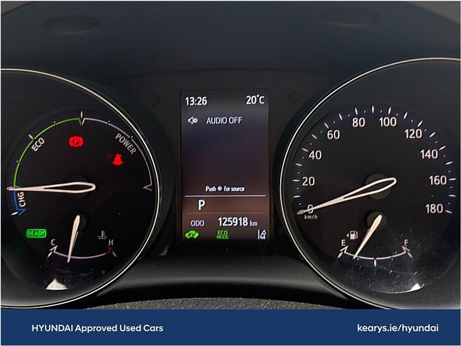 Toyota C-HR Hybrid — thumbnail 11