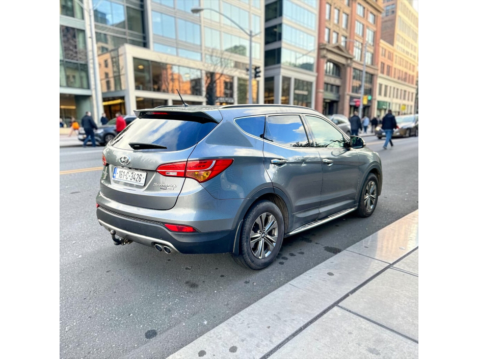 2016 Hyundai Santa Fe 2.2L Diesel For Sale Images