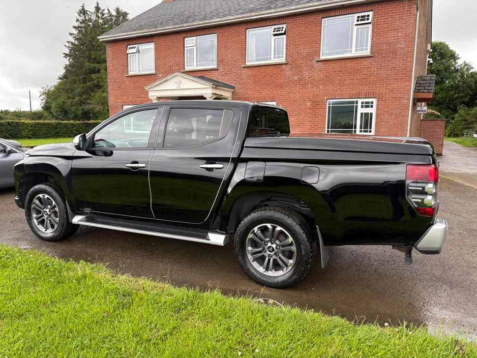 2021 Mitsubishi L200 2.3L Diesel For Sale Images