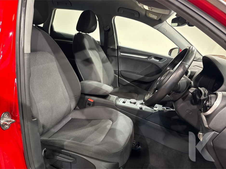 Audi A3 1.4 TFSI AUTOMATIC - FACTORY ALLOYS - CRUISE CONTROL - DIGITAL DASH - REAR CAMERA/PARKING RADAR — thumbnail 17
