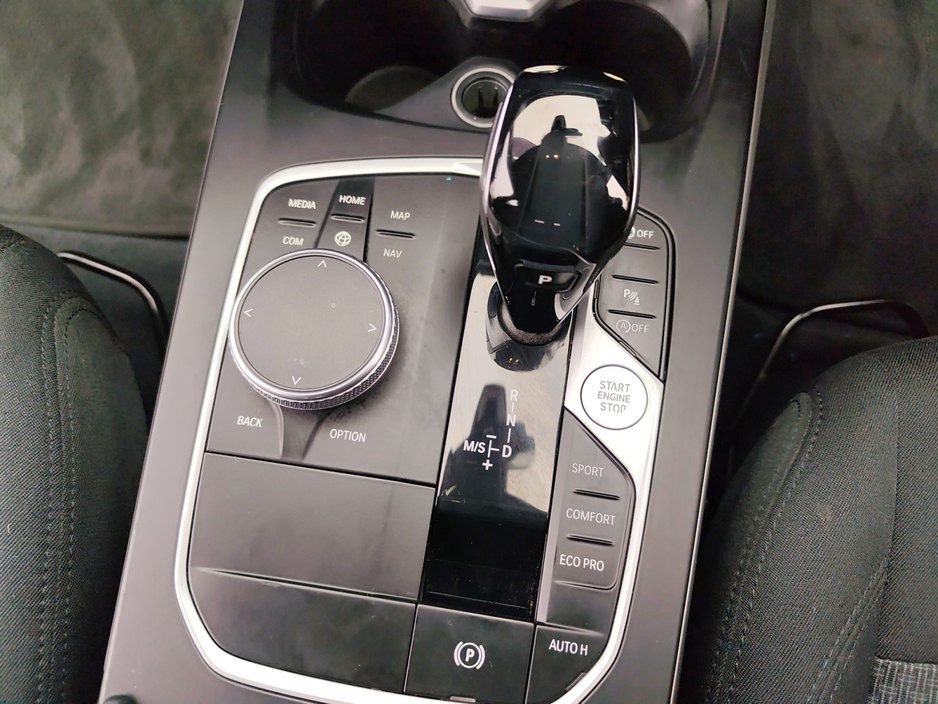 BMW 1 Series 1.5 Petrol Auto Tiny Miles Car Play — thumbnail 19