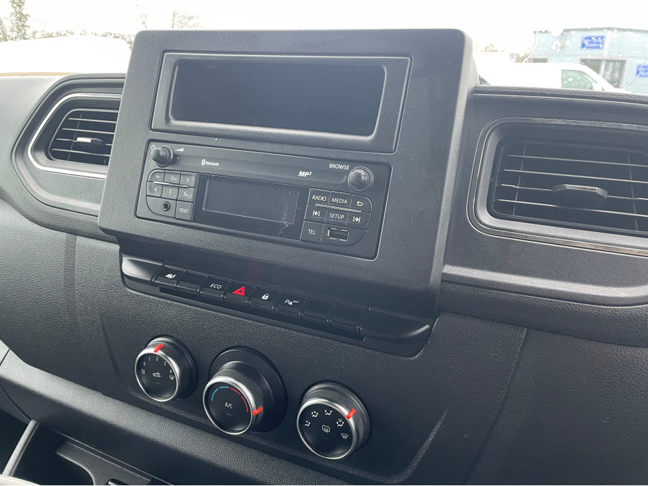 2023 Renault Master 2.3L Diesel For Sale Images