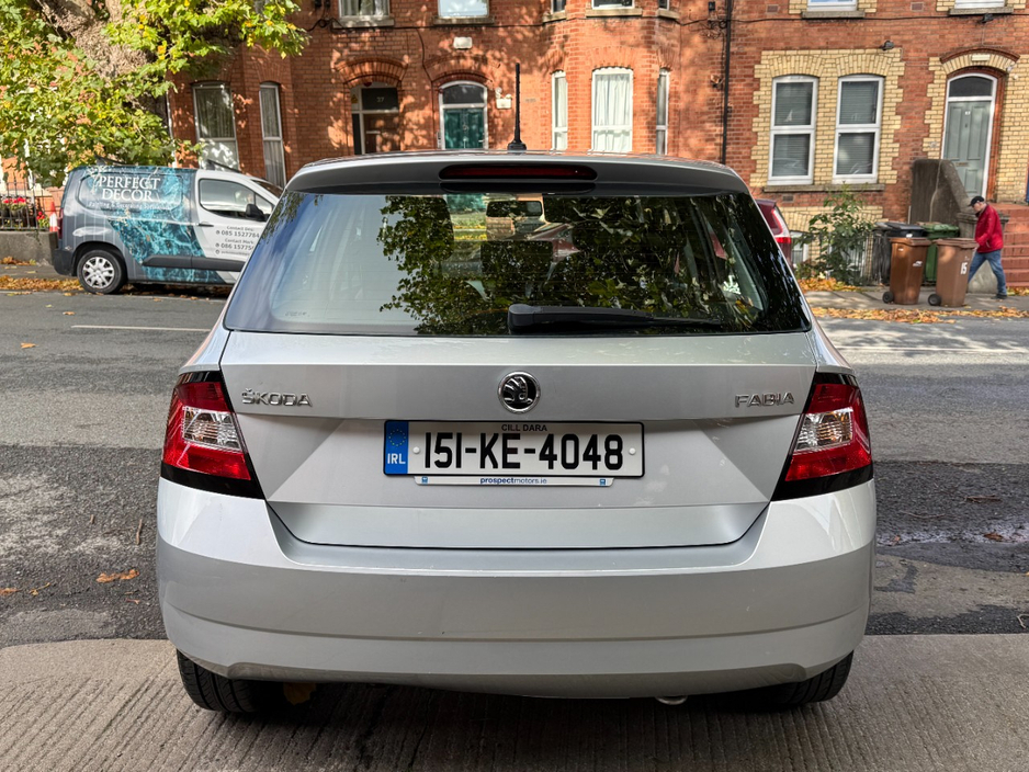 2015 Skoda Fabia 1L Petrol For Sale Images