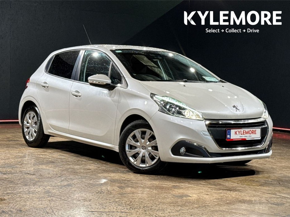 Peugeot 208 PURETECH 1.2 AUTOMATIC - REVERSE CAMERA/PARKING SENSORS - A/C HEATING CONTROLS