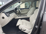 2023 VOLVO XC60 T6 PHEV 350hp AT8 Plus (bright theme)