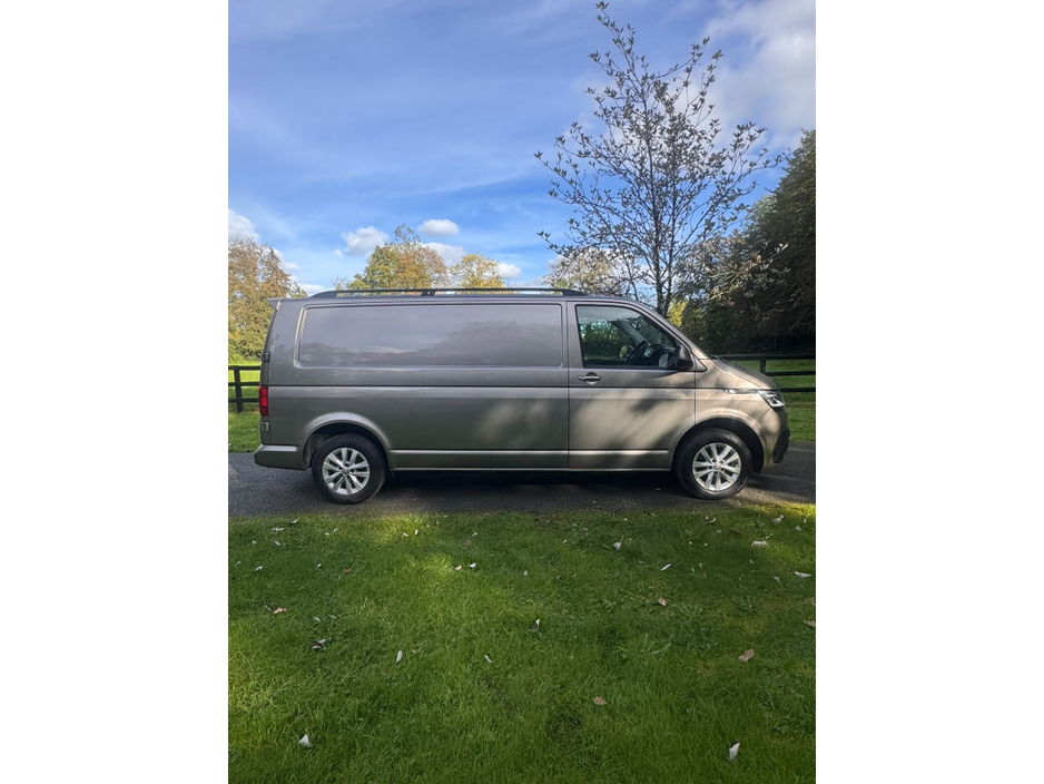 2020 Volkswagen Transporter 2L Diesel For Sale Images
