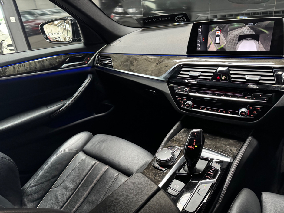 BMW 5 Series M-Sport Pro *Panoramic Sunroof* — thumbnail 18