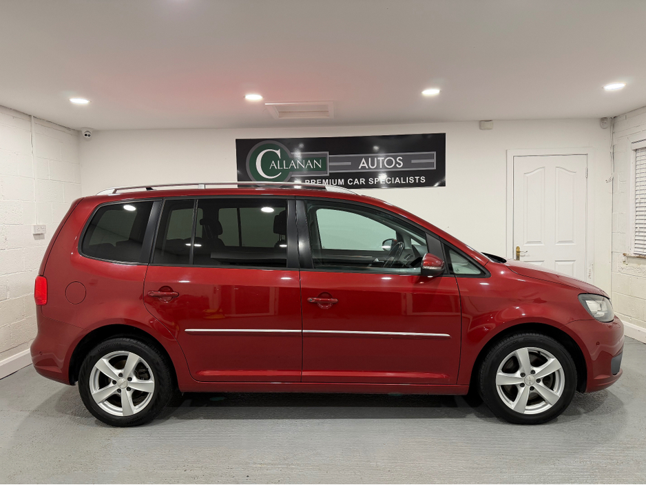 2015 Volkswagen Touran 1.4L Petrol For Sale Images