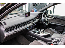 2019 Audi Q7 3L Diesel Hybrid For Sale Images