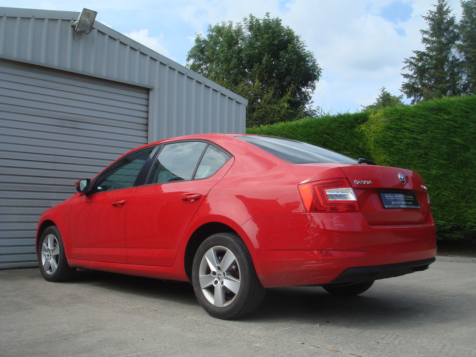 2015 Skoda Octavia 1.6L Diesel For Sale Images