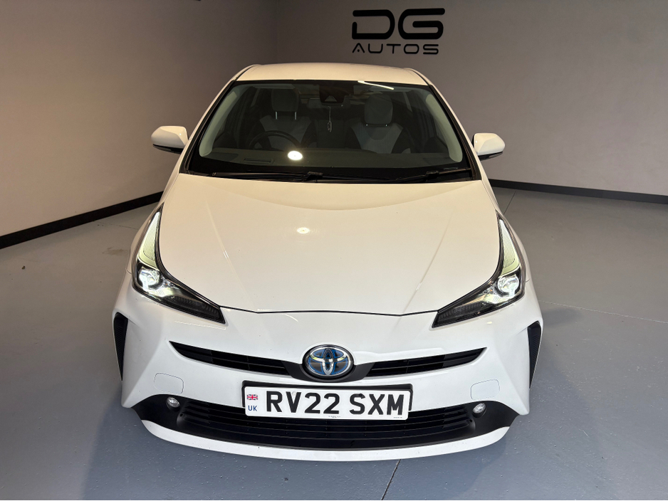 2022 Toyota Prius 1.8L Hybrid For Sale Images
