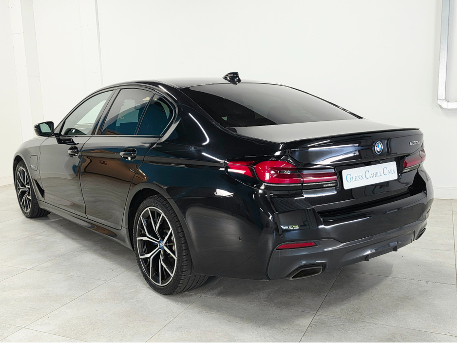 2022 BMW 5 Series 2L Petrol Plug-in Hybrid For Sale Images