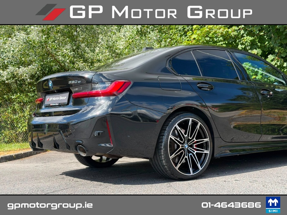 BMW 3 Series 330E M SPORT M PERFORMANCE *REMAINING MANUFACTURE WARRANTY* — thumbnail 14
