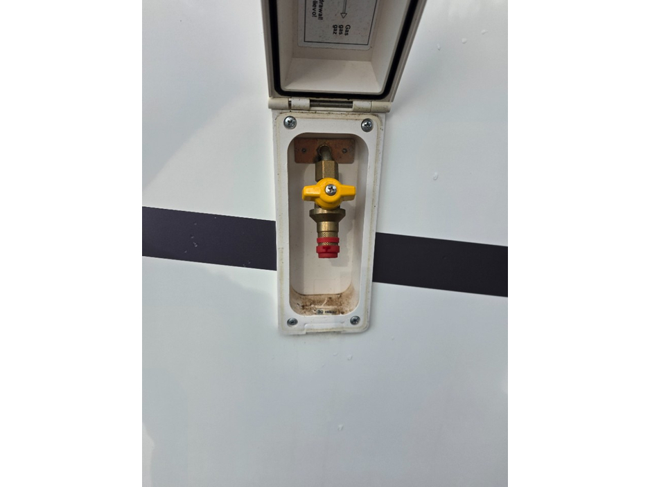 2019 Mobilvetta Admiral 2.3L Diesel For Sale Images