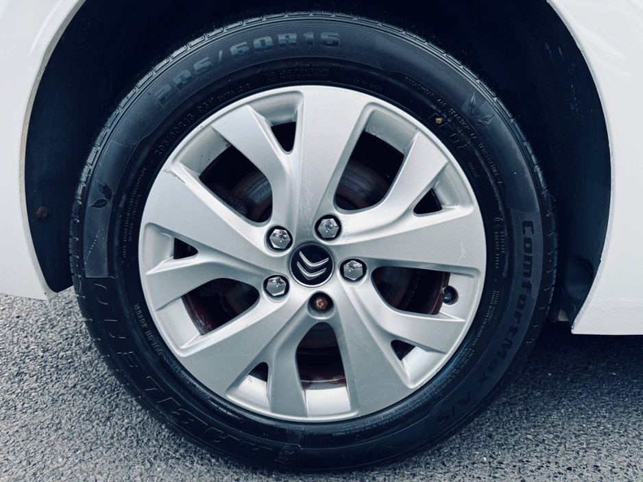 2014 Citroen Grand C4 Picasso 1.6L Diesel For Sale Images