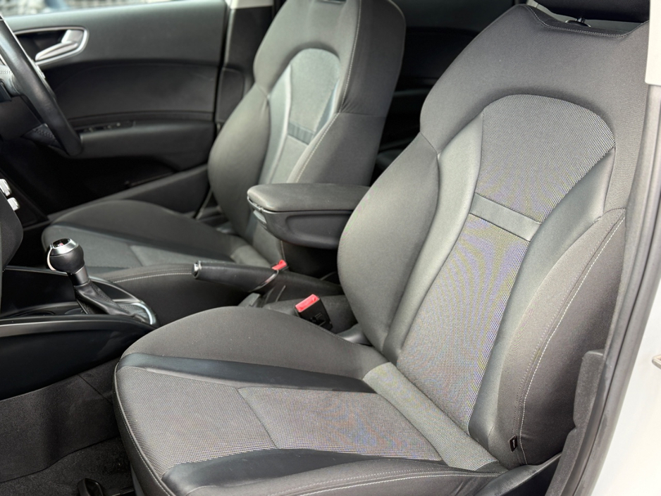 Audi A1 1.4 TFSI AUTO — thumbnail 28