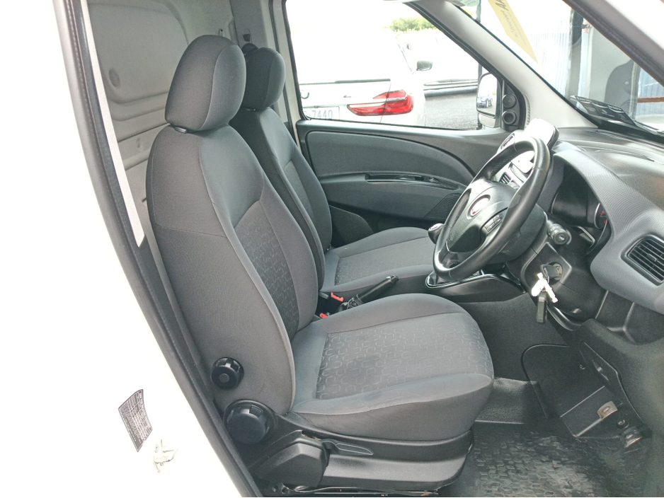 2023 Fiat Doblo 1.6L Diesel For Sale Images
