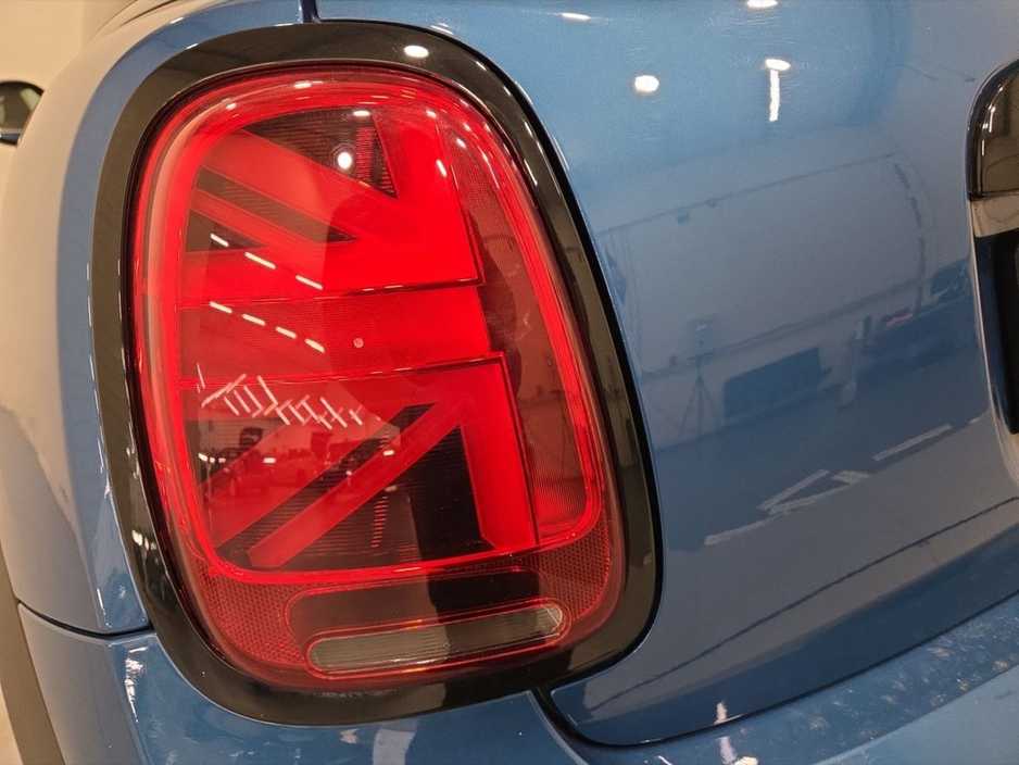 2021 MINI Hatch 1.5L Petrol For Sale Images