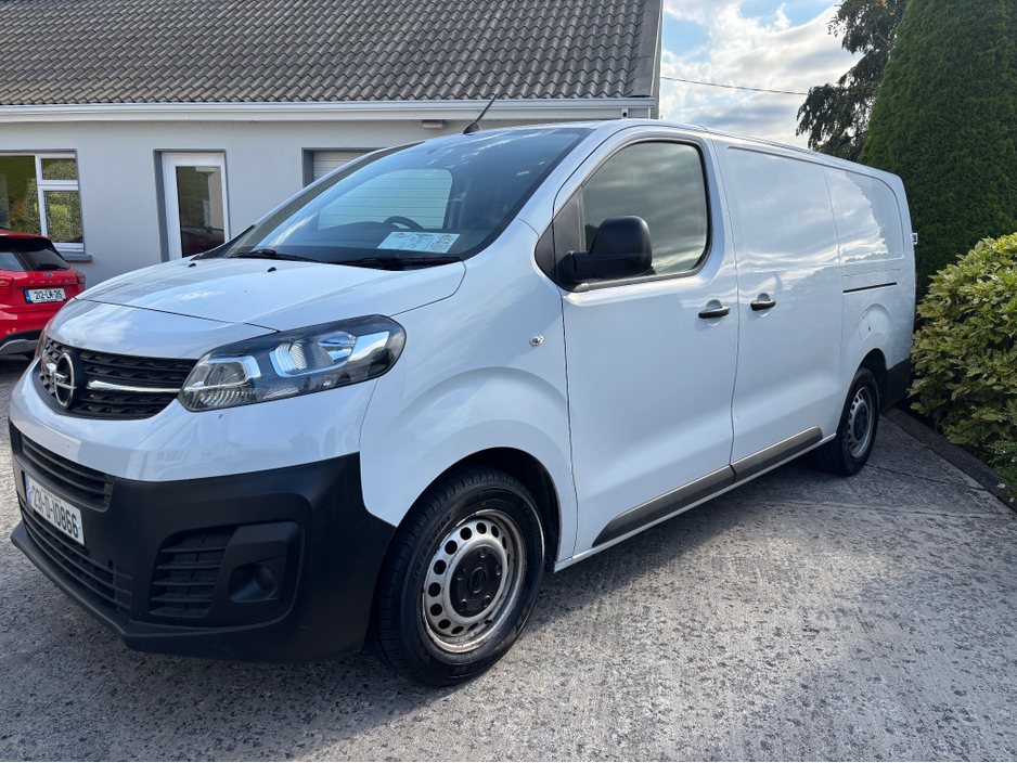 2023 Opel Vivaro 1.5L Diesel For Sale Images
