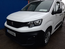 2022 Peugeot Partner 1.5L Diesel For Sale Images