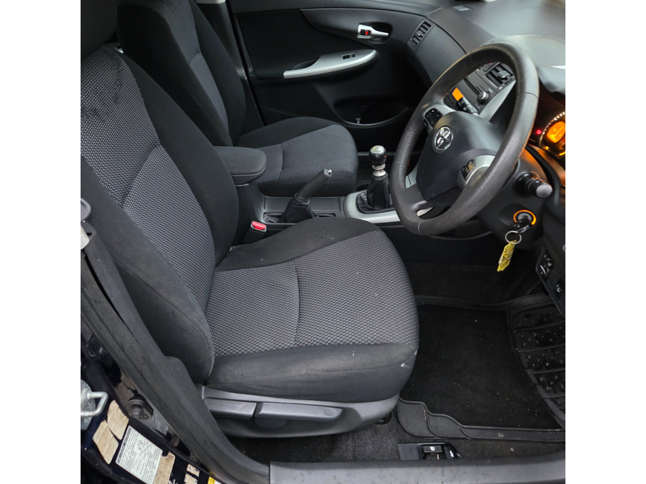 2011 Toyota Corolla 1.4L Diesel For Sale Images