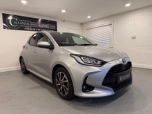 2022 Toyota Yaris 1.5L Hybrid For Sale Images