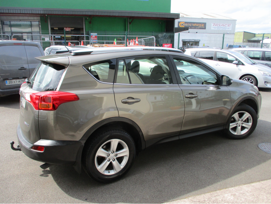 2014 Toyota Rav4 2L Diesel For Sale Images