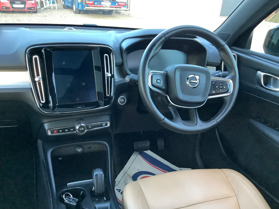 2018 Volvo XC40 2L Diesel For Sale Images