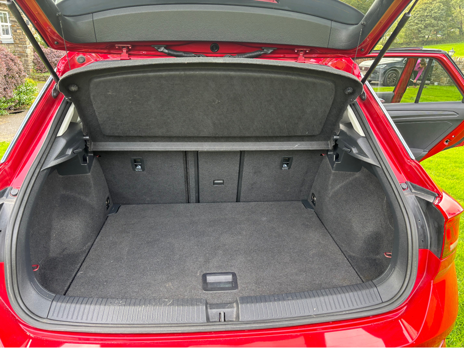 2022 Volkswagen T-Roc 1L Petrol For Sale Images