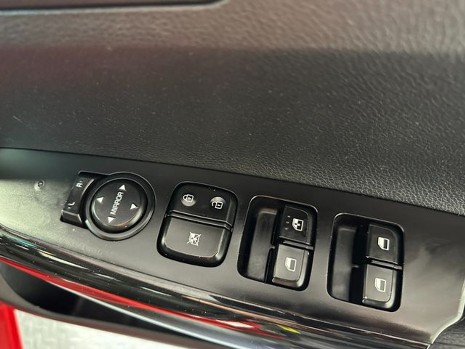 Kia Picanto 1.0 Petrol — thumbnail 22