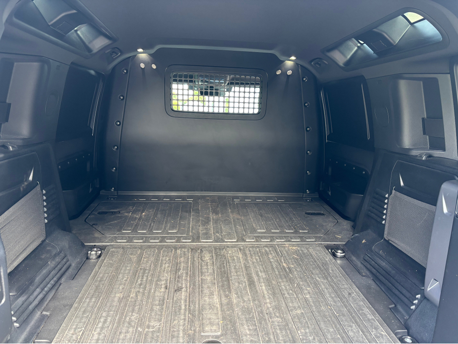2023 Land Rover Defender 3L Diesel For Sale Images
