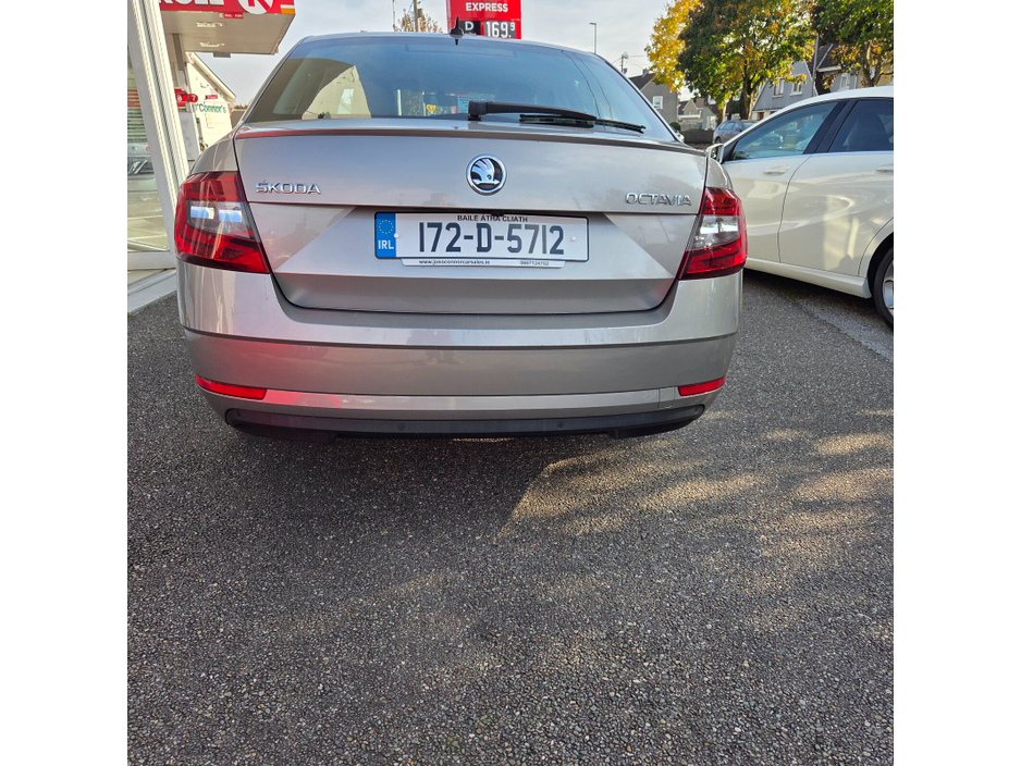 2017 Skoda Octavia 1L Petrol For Sale Images